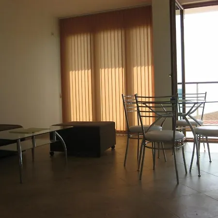 Panorama Bay Lejlighed